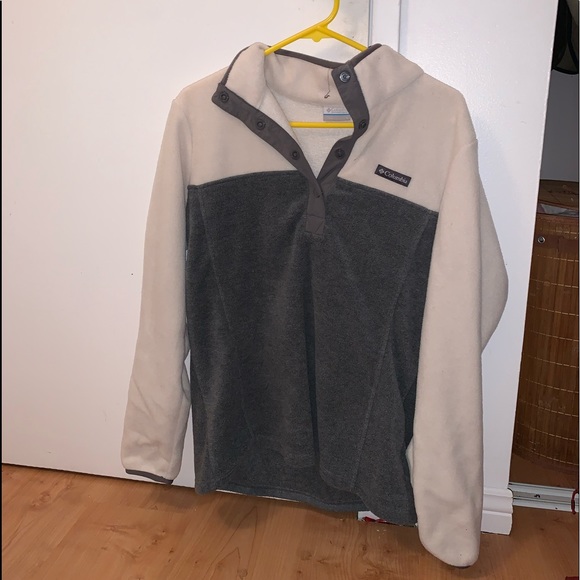 Cute comfy Columbia - Picture 1 of 1